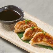 Shiitake & Spinach Gyoza (V) 