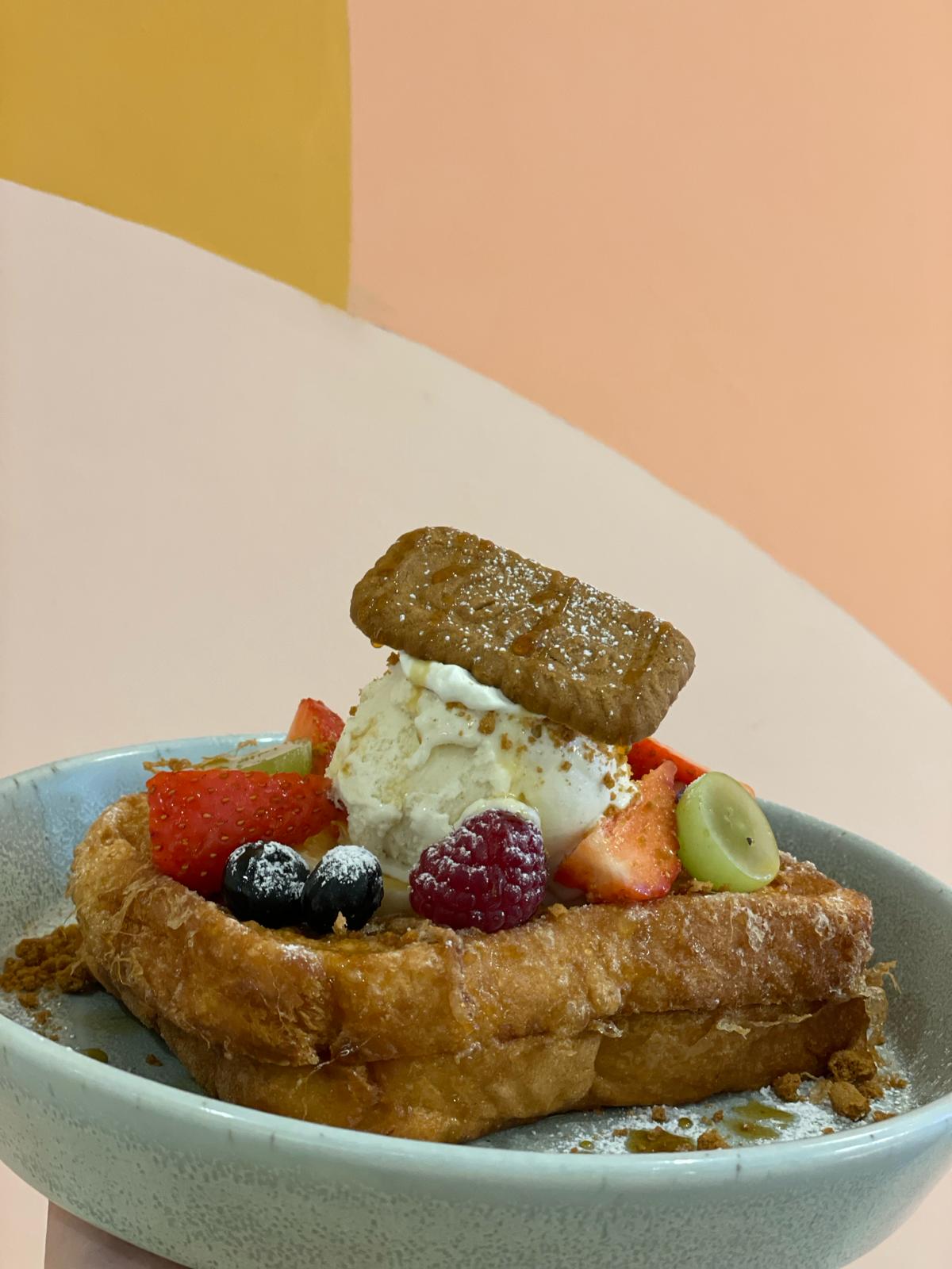 French Toast with Biscoff Sauce