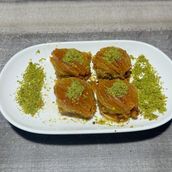 Midye Baklava Cream Pistachio