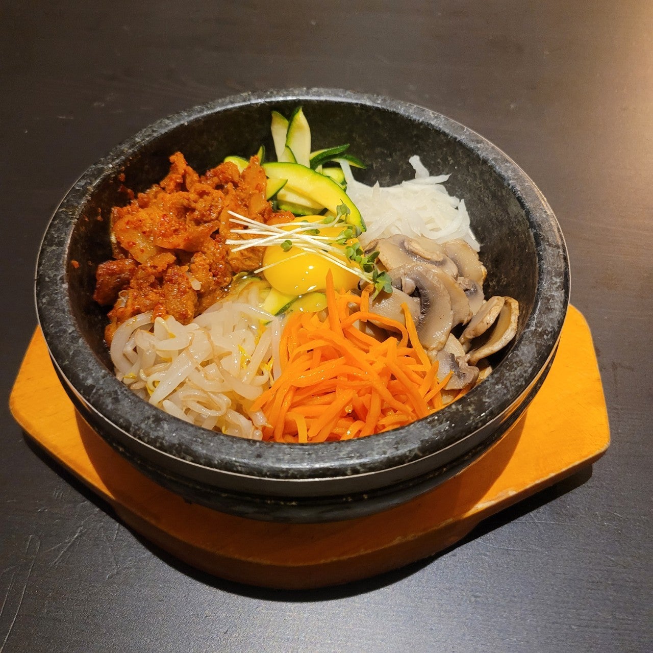 Jeyuk (Spicy Pork) Bibimbab (S)