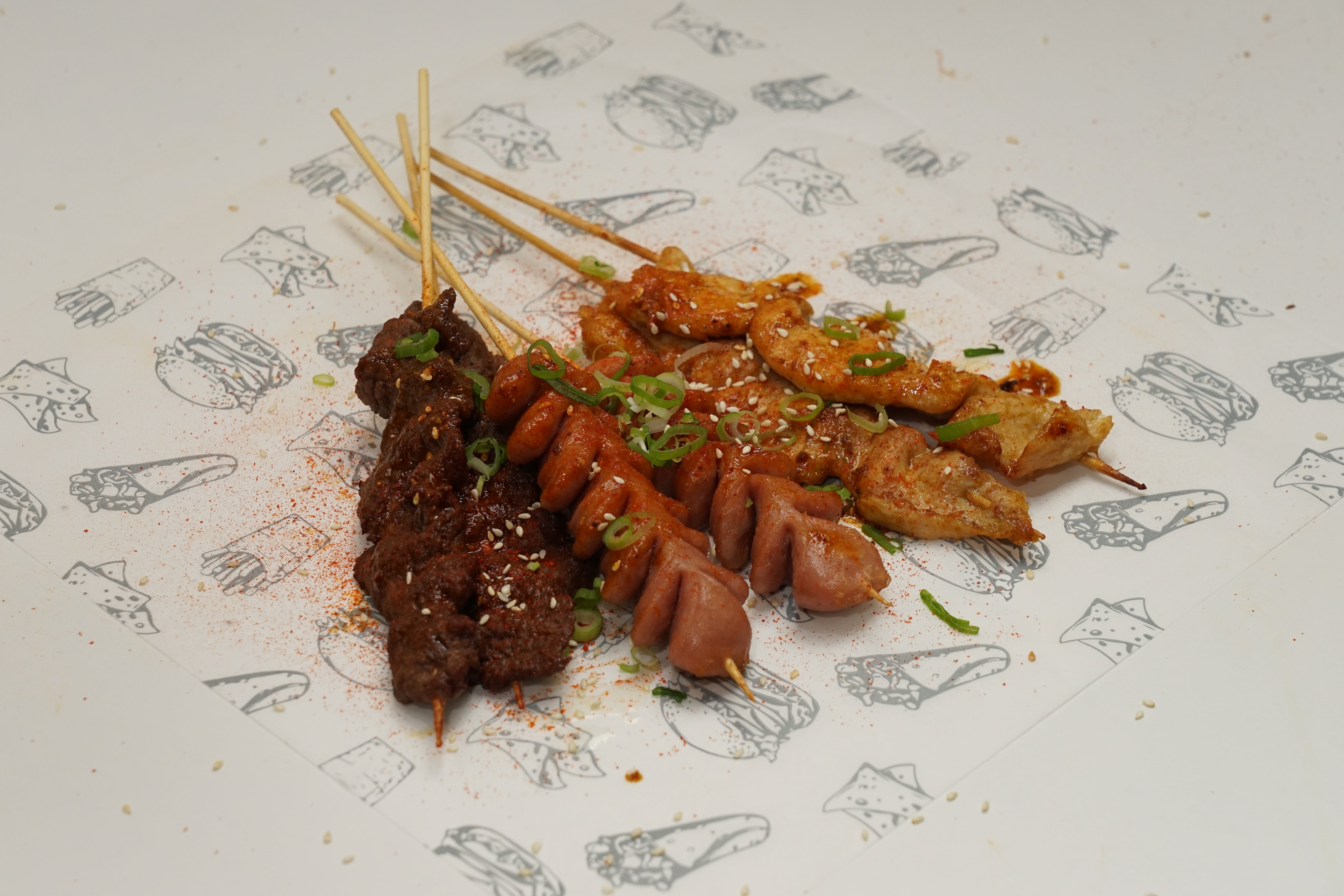 Grilled Chicken Skewers (烤雞柳串)