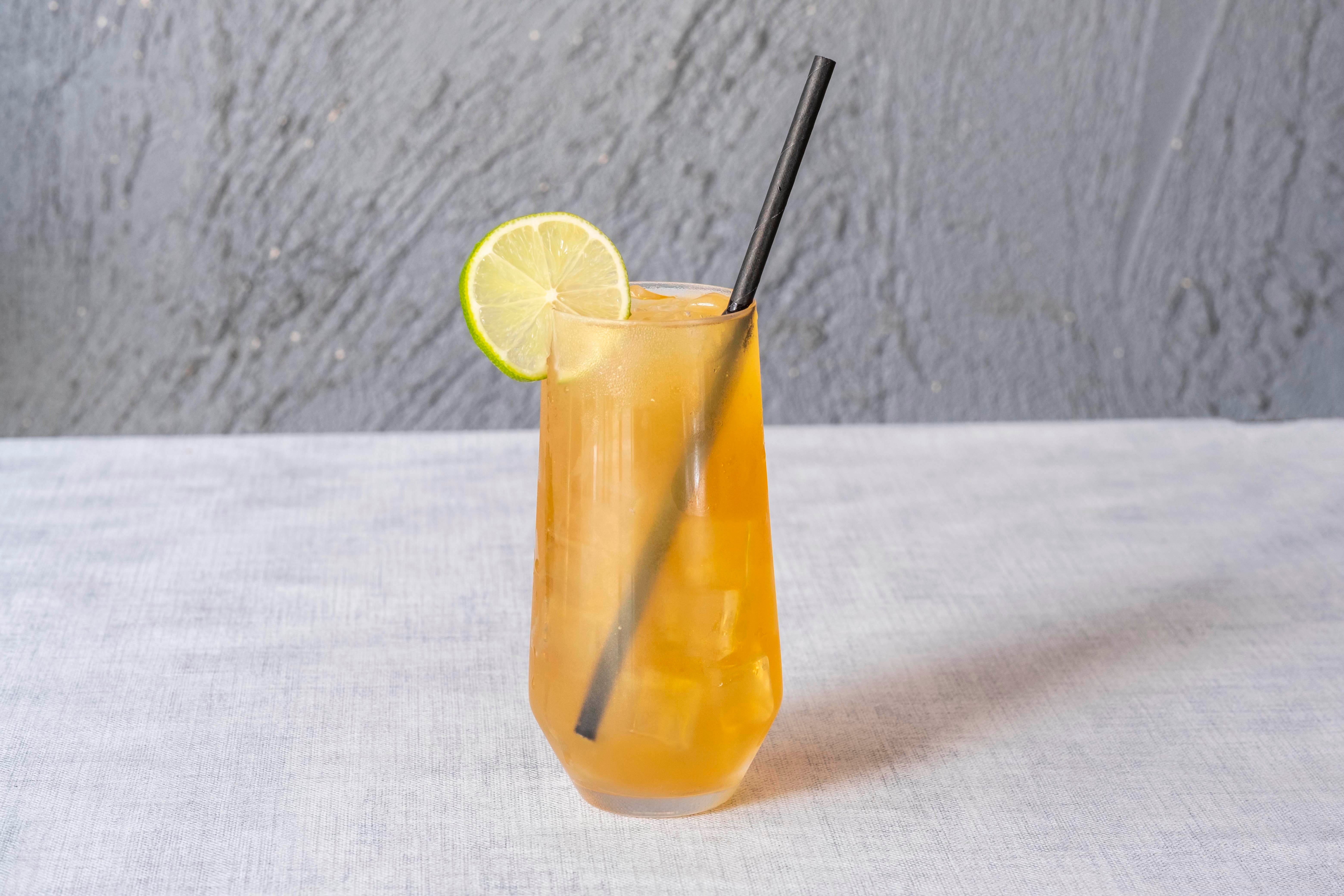 Vietnamese Iced Tea (Trà Chanh Đá)