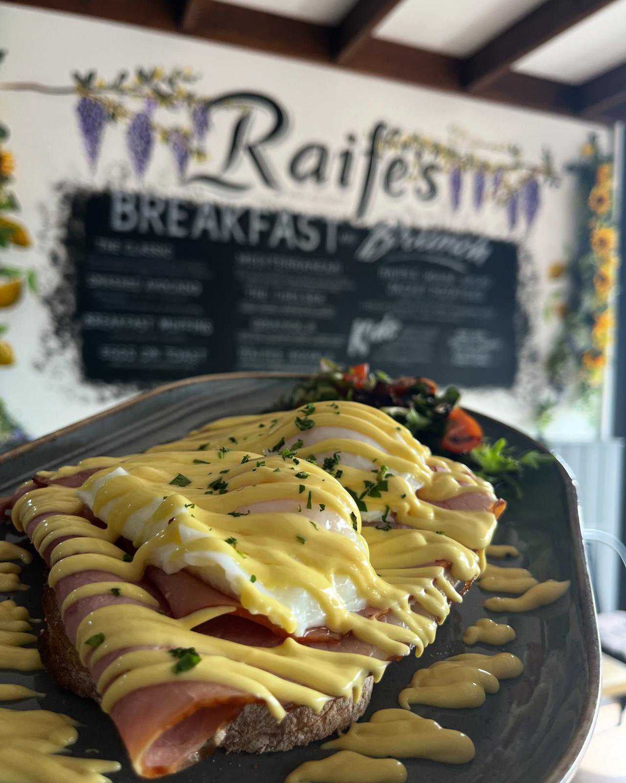 Eggs Benedict Breakfast