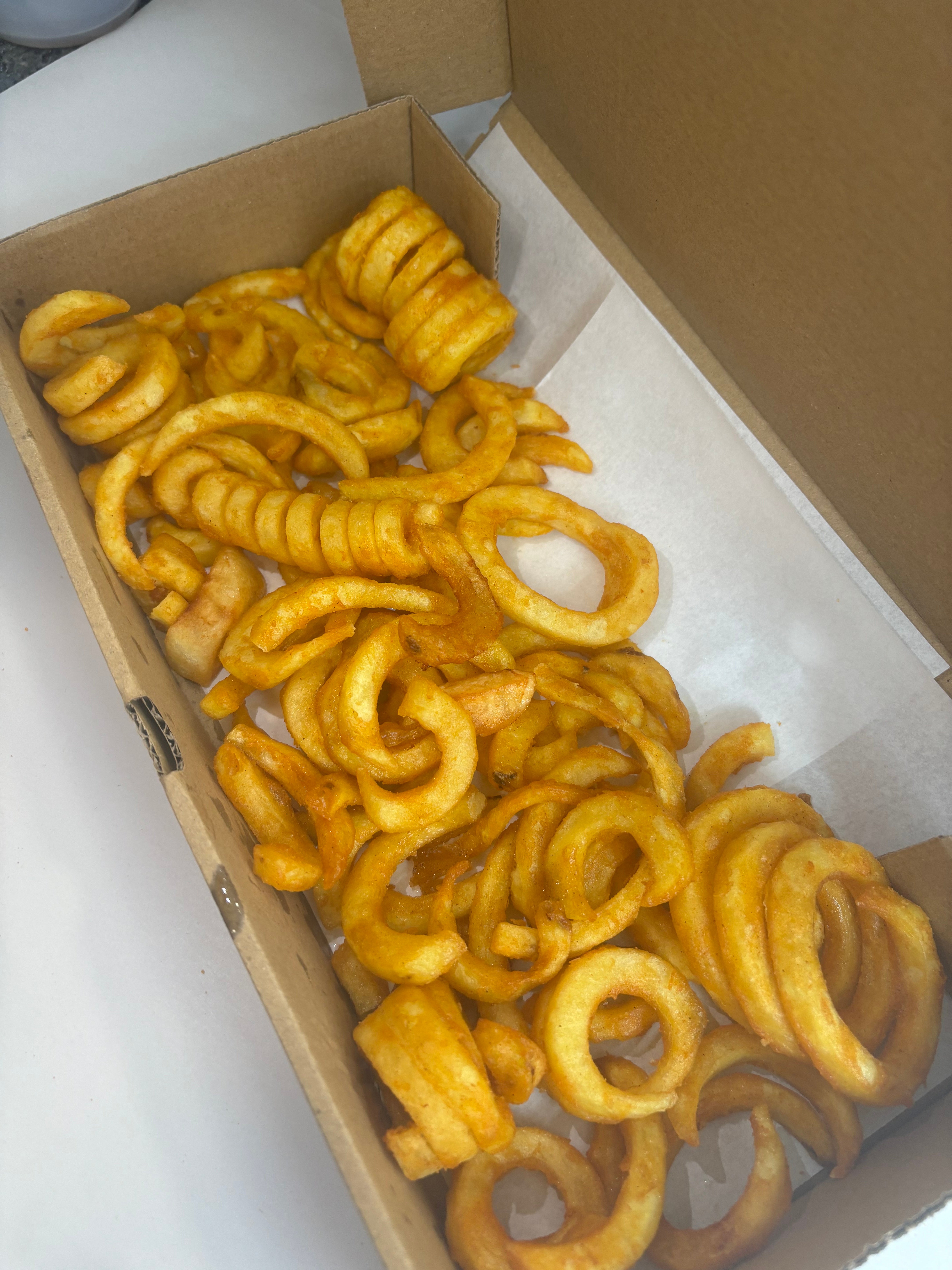 curly fries