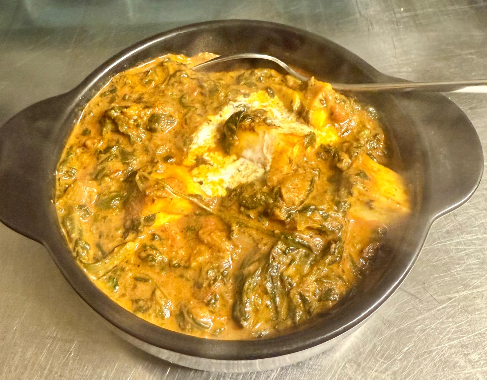 Saag Chicken