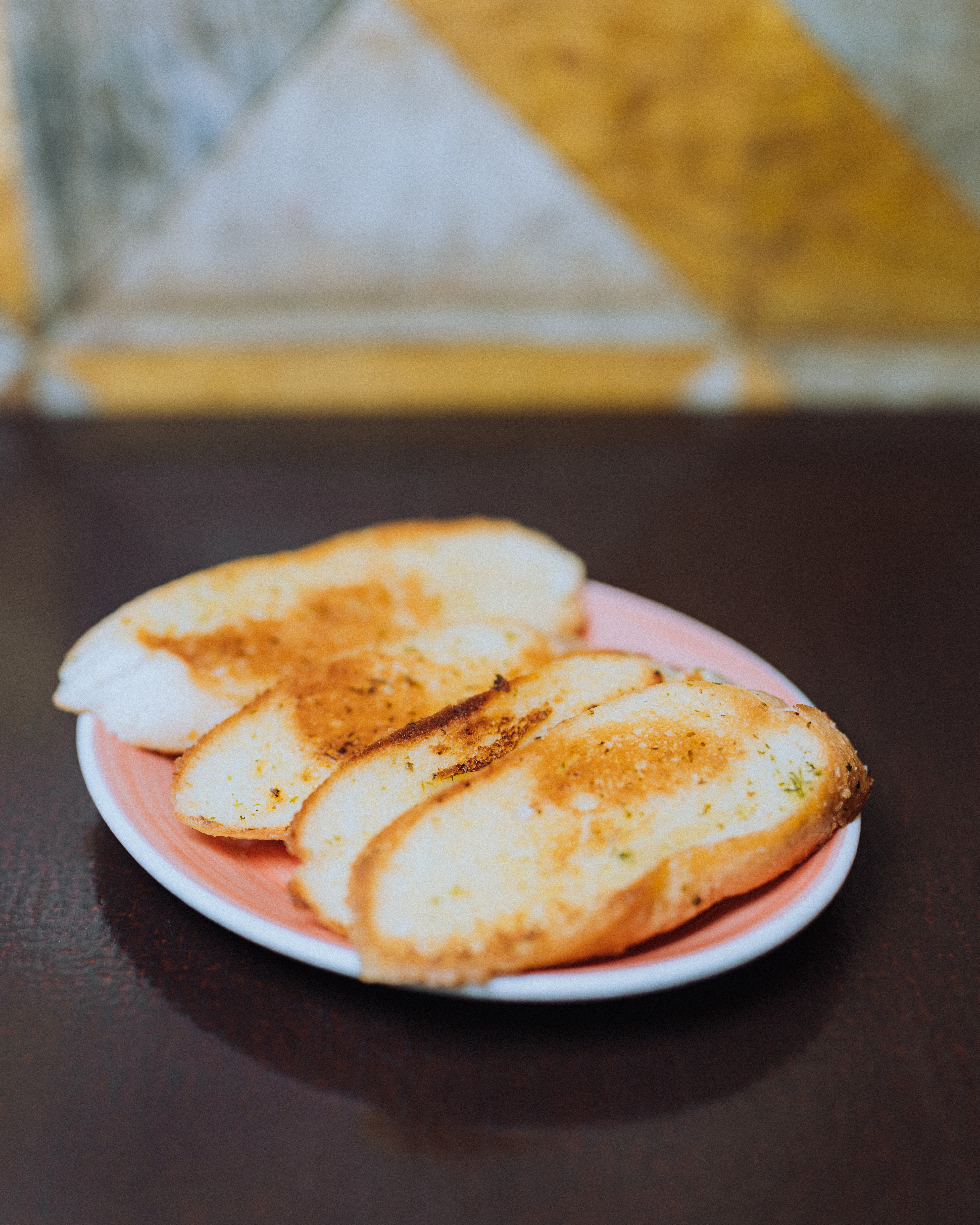 Garlic Bread (4 Slices)