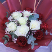 Lovely Red And White Roses Bouquet