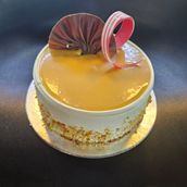 Butterscotch 1/2kg Cake