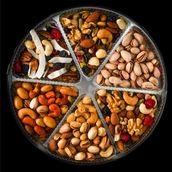 Box Mixed Nuts 750 Gram
