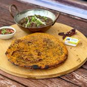 Amritsari Kulcha Combo