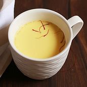 Fresh Milk With Saffron