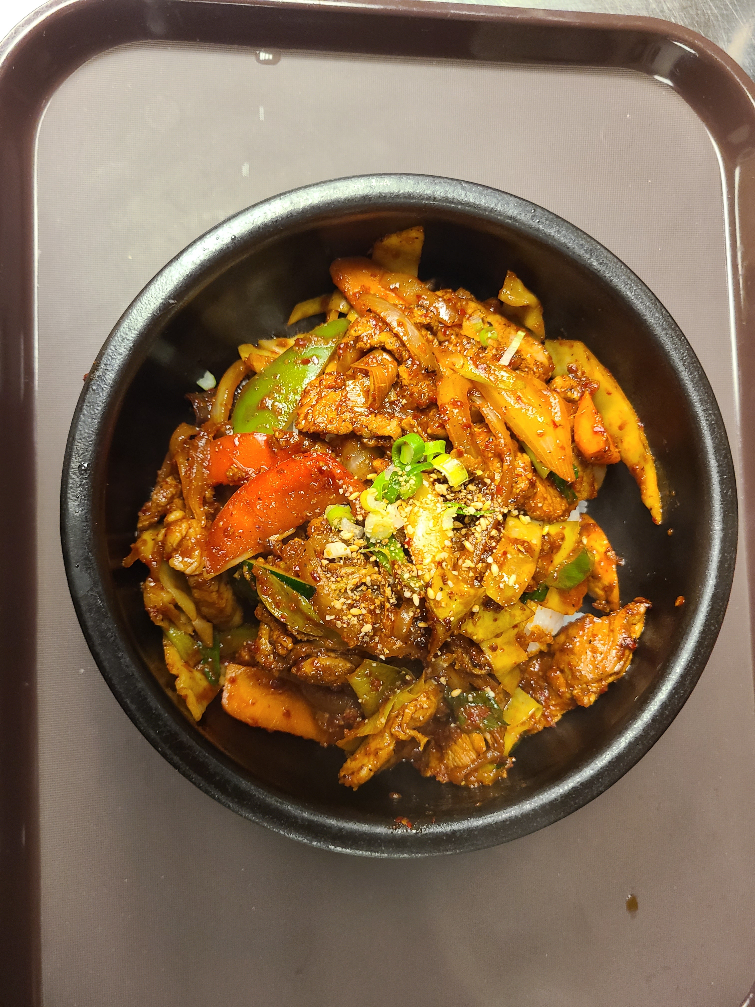 Dolsot Jeyuk Deopbap 돌솥 제육