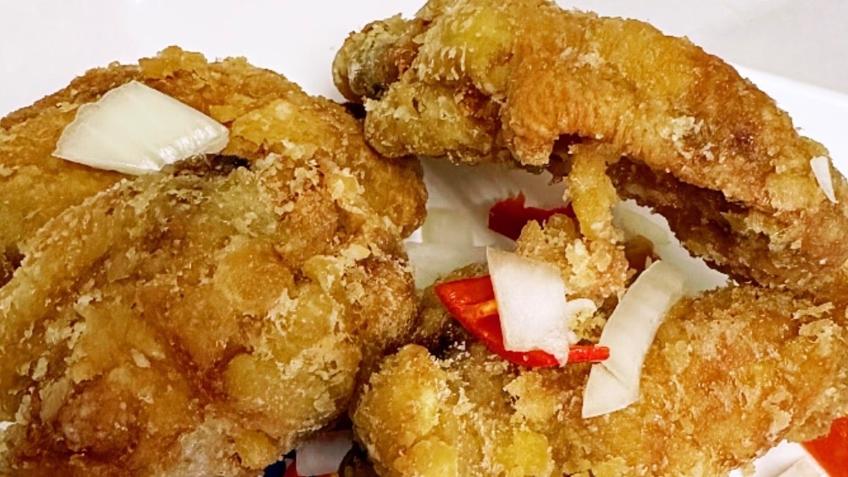 Salt and Pepper Chicken Wings