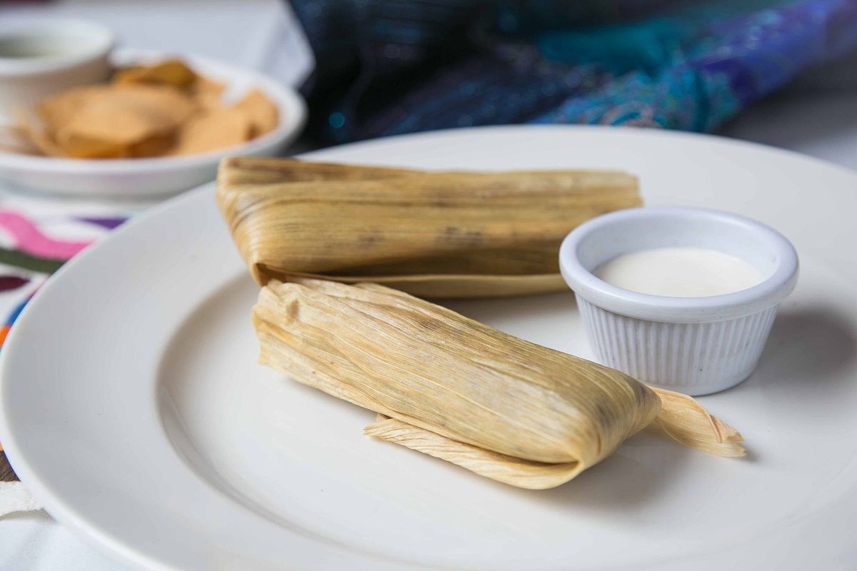 Tamales Queso con Rajas (2)