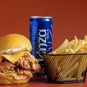 CRISPY BURGER MEAL