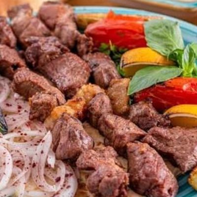 2 Skewers of Meat Tikka