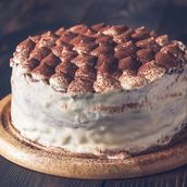 Tiramisu Cake