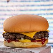 Classic Cheeseburger