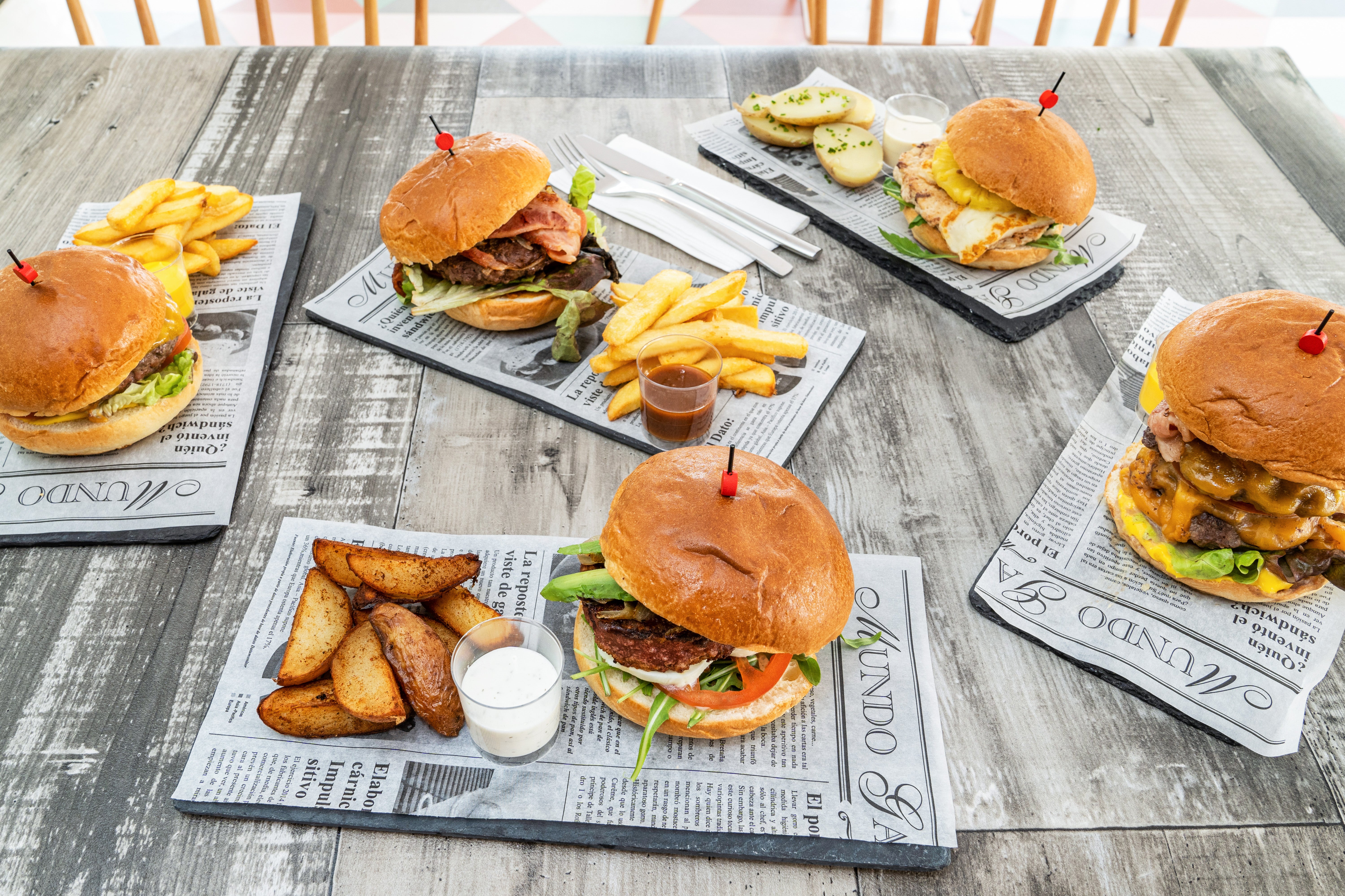 Queen’s Fast Food