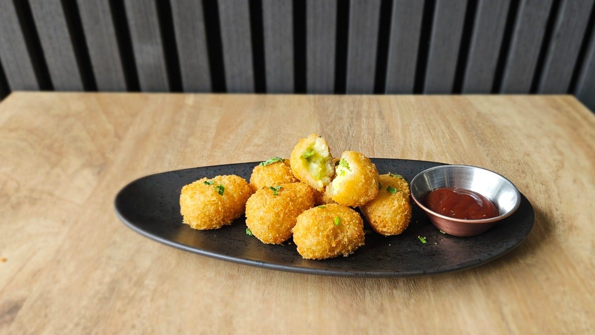Chilli Cheese Bites (3)