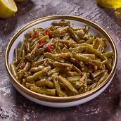 Fasolia Bi Zeit (green Beans).