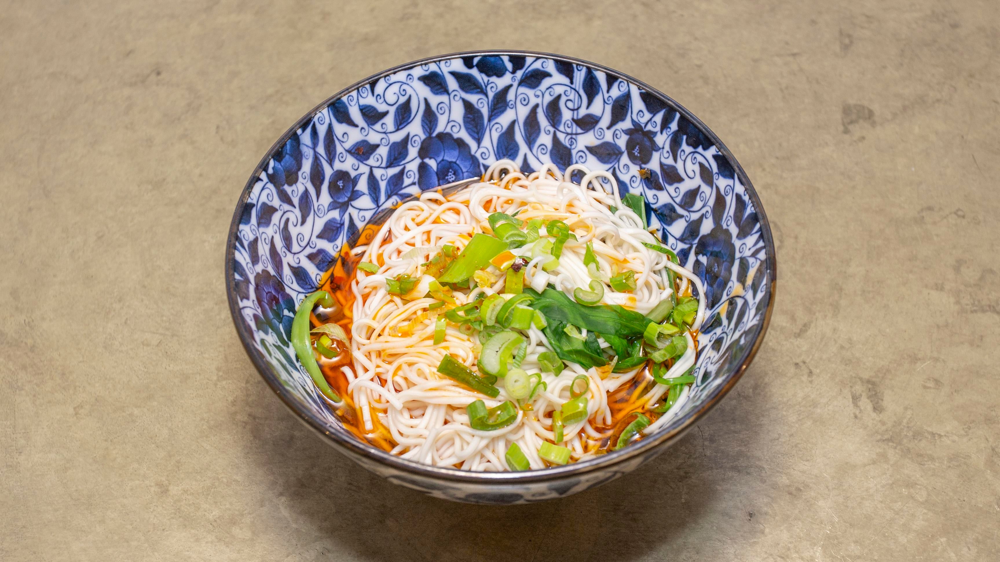 Spicy Xiaomian - Vegan