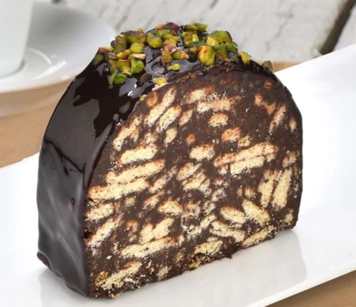 Mosaic cake