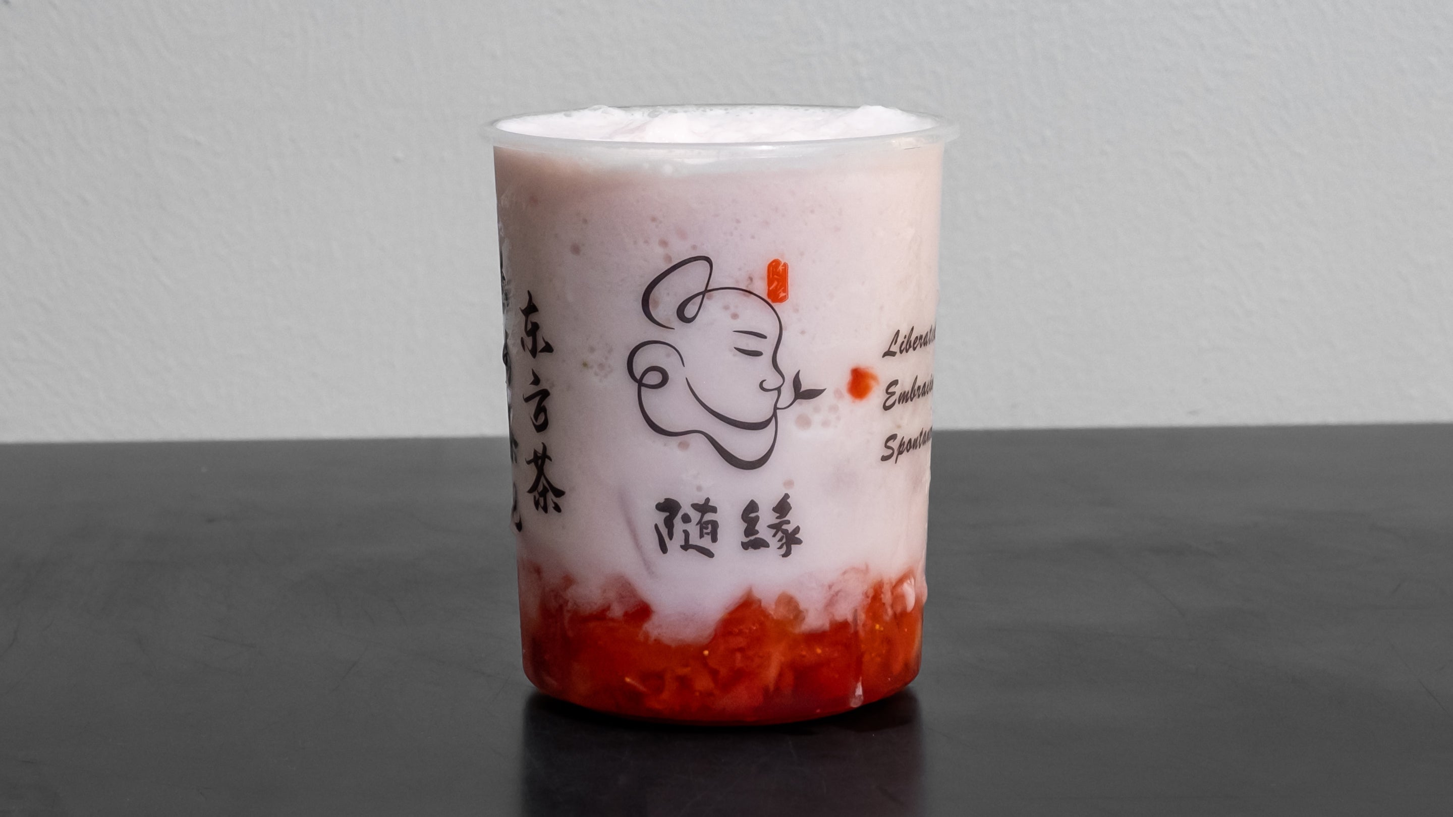 Strawberry Coconut Milk草莓生椰