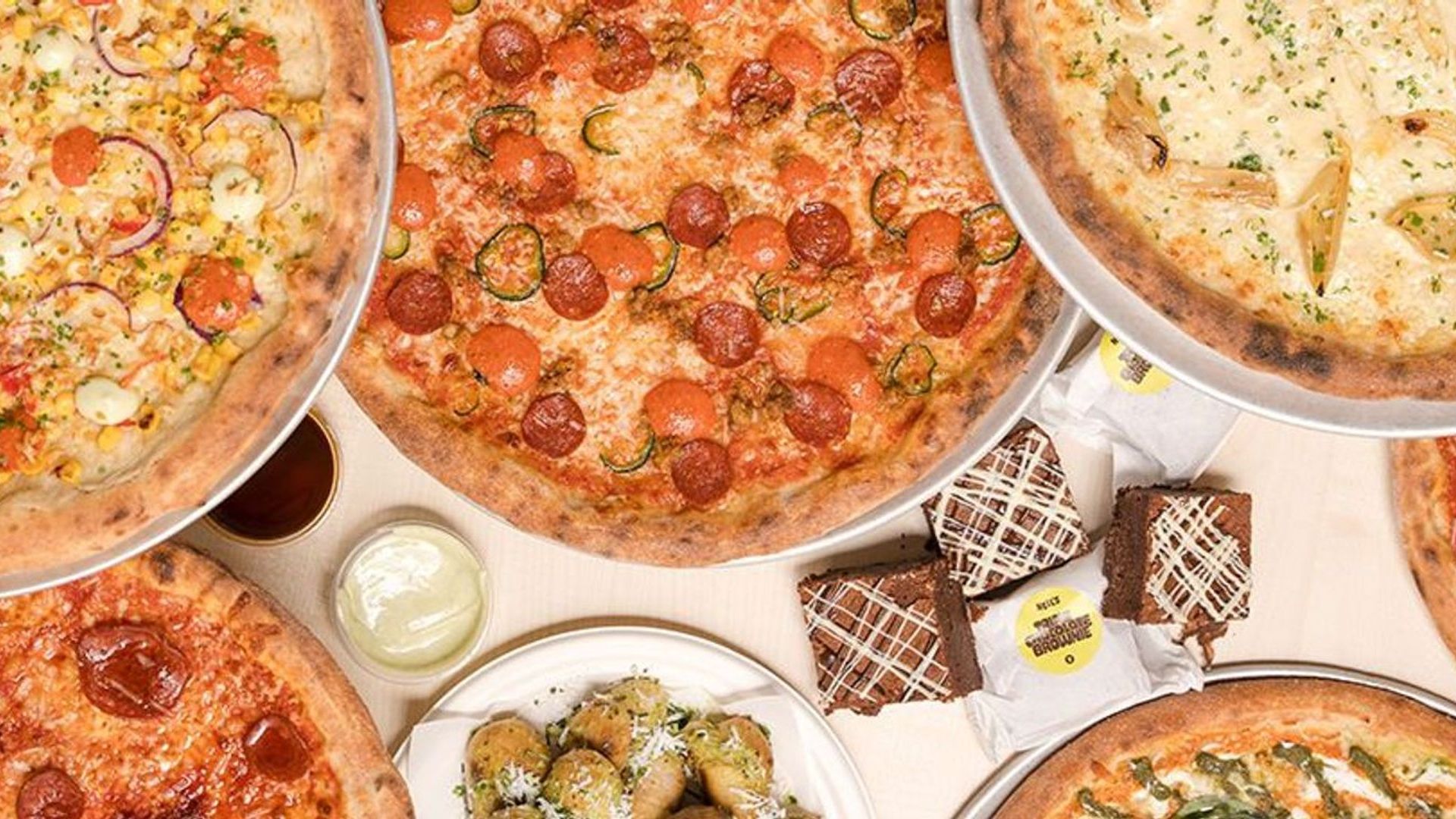 Nell's Pizza