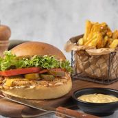 Big Chicken Burger 