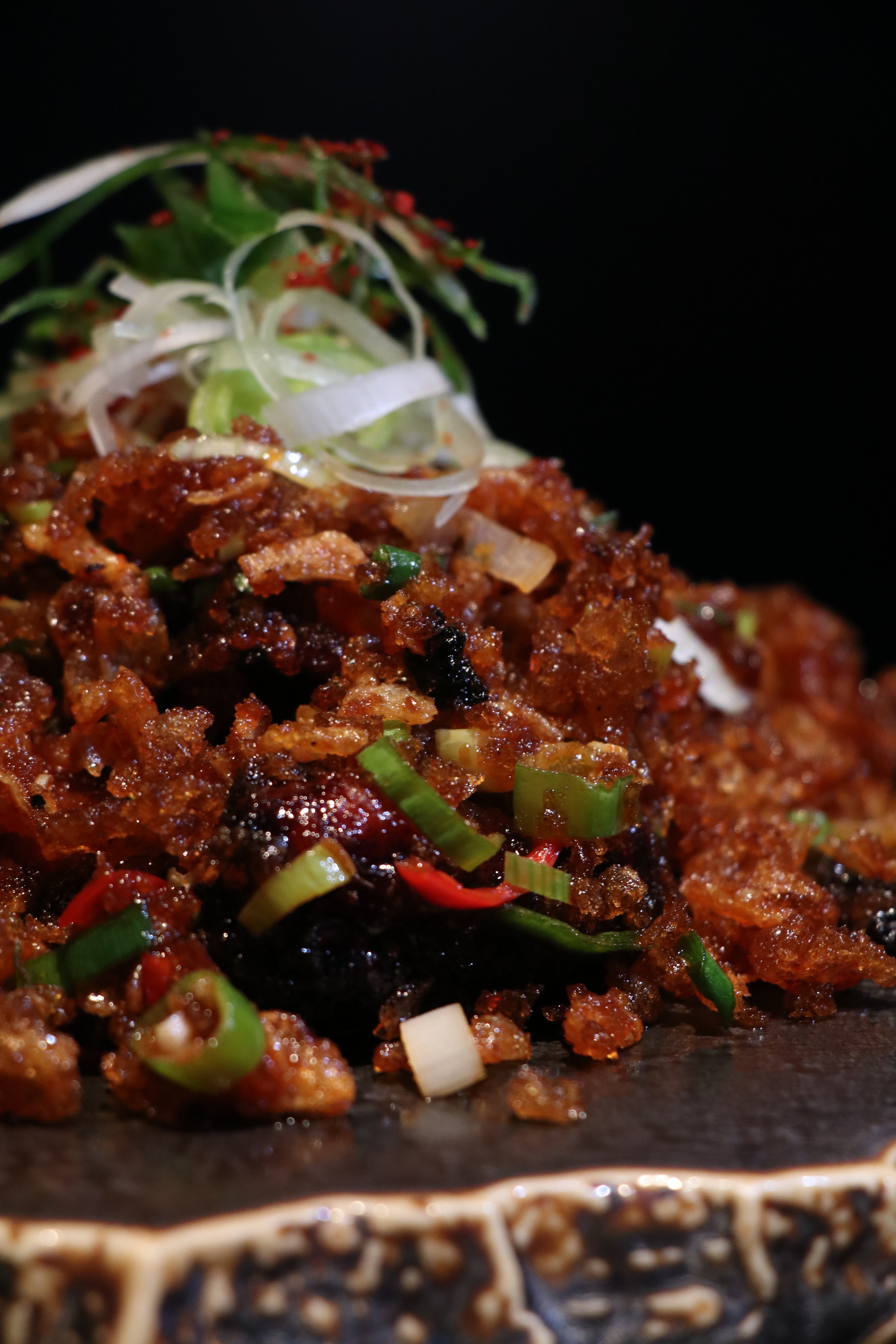 Crispy Quail 메추리 튀김 / 辣酱蛋白脆鹌鹑