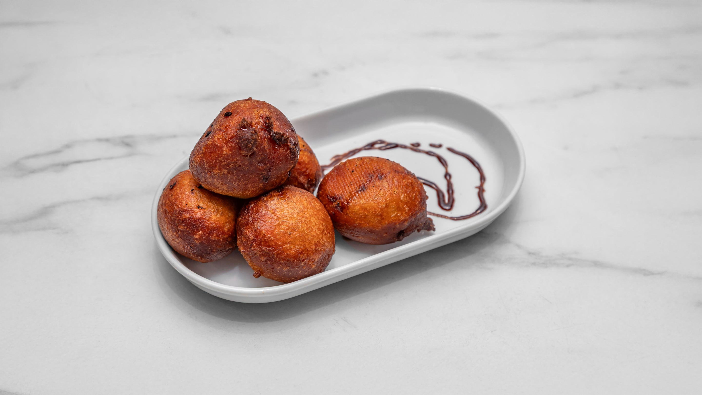 Puff-Puff (4 Pieces)