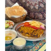 Nooshejaan Special Flame Chicken (Saffron) دجاج نوشيجان الخاص بالفلفل الحار (بالزعفران)