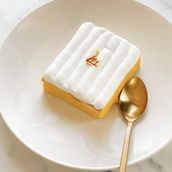 Safron Cake