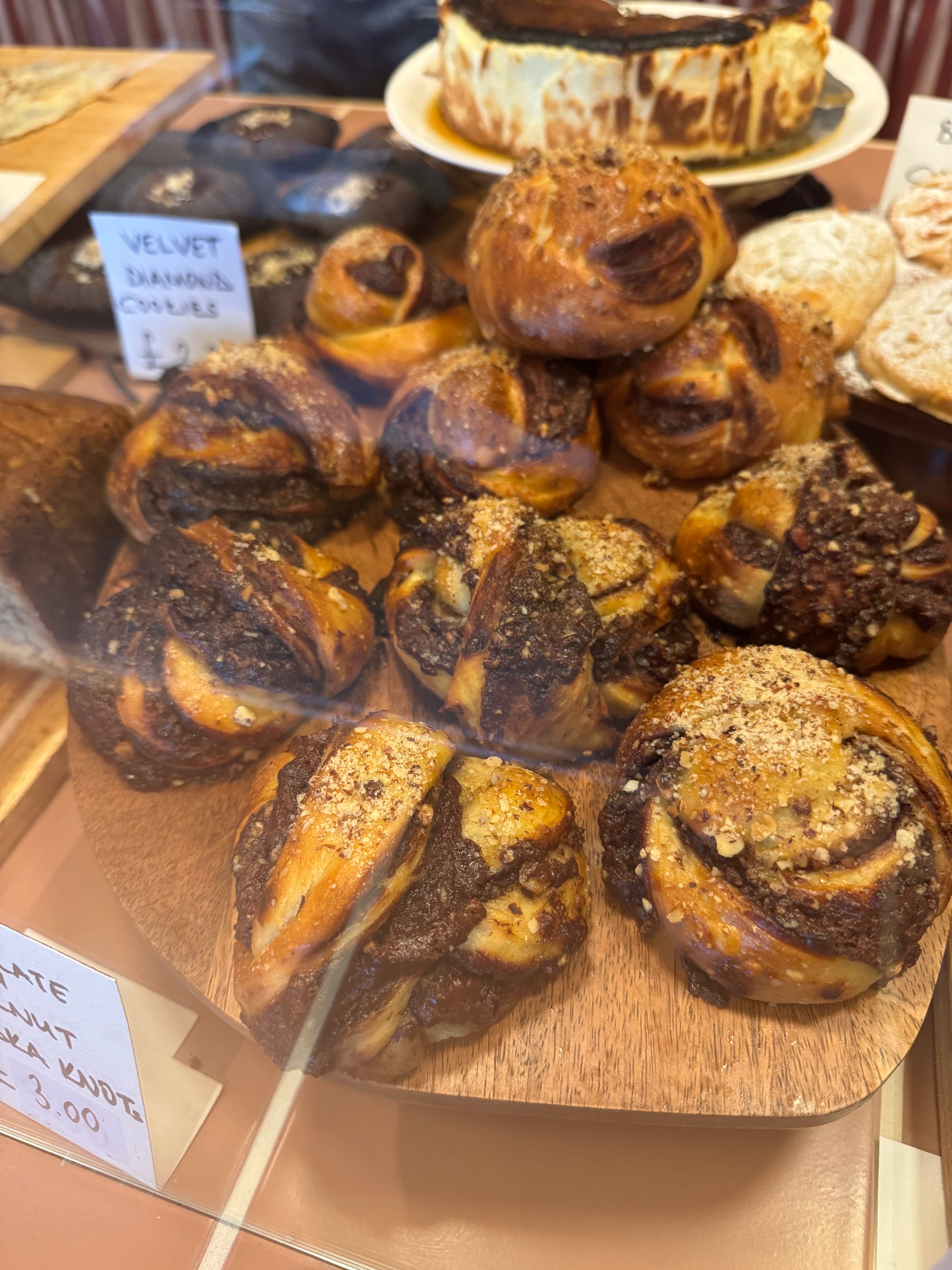 Chocolate and hazelnut buns