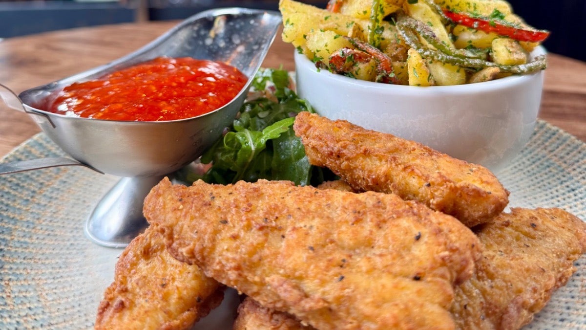 Chicken goujons & chips