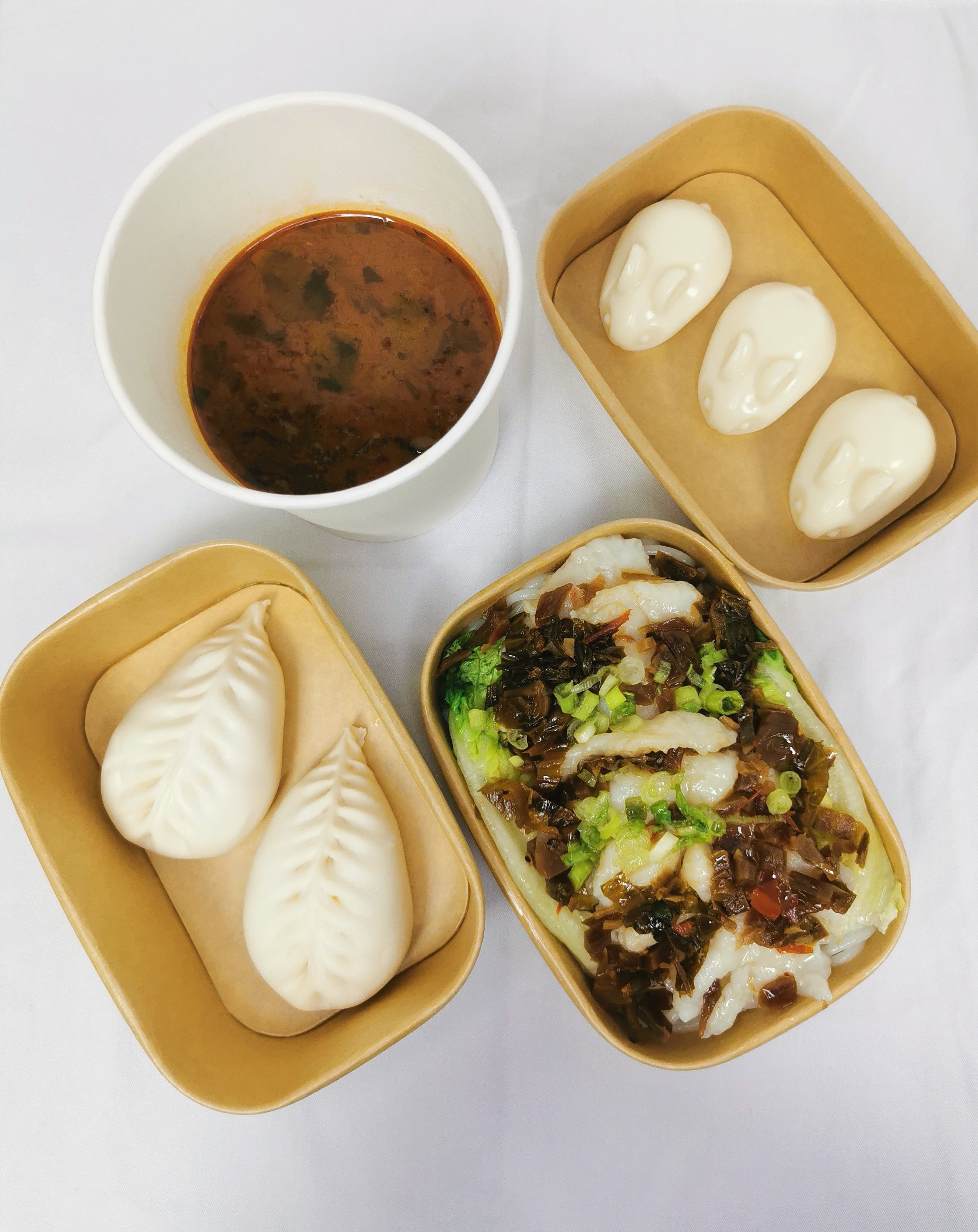 Pickled vegetables and fish with rice noodles meal酸菜鱼米线套餐