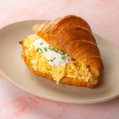 Scramble Egg Croissant