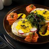 Salmon Benedict