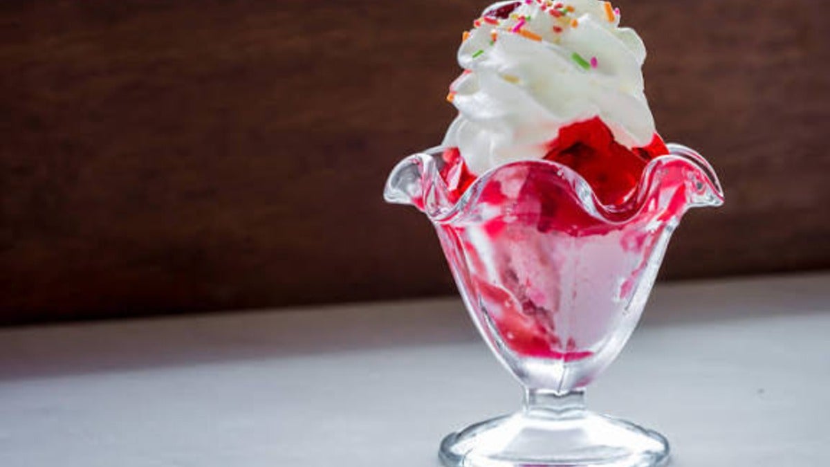 Strawberry Sundae