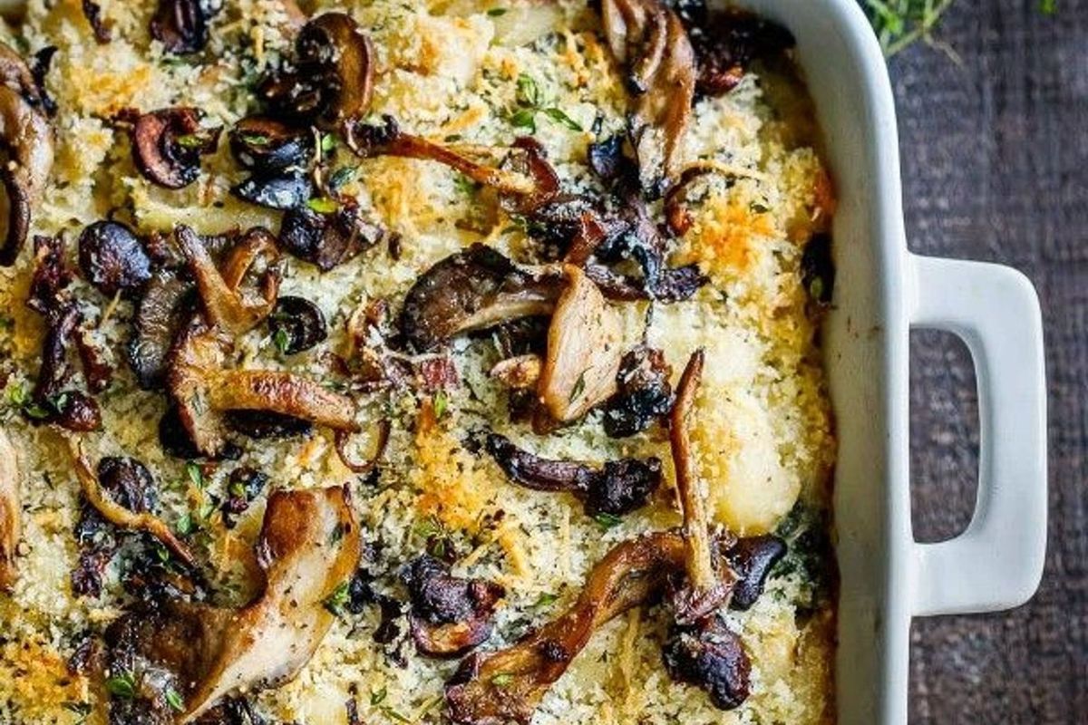 Garlic Mushroom & Truffle Mac & Cheese