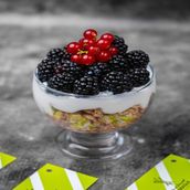 Granola With Blackberry And  Yogurt