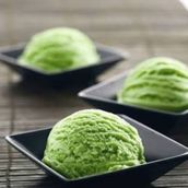 Matcha ice cream in the middle