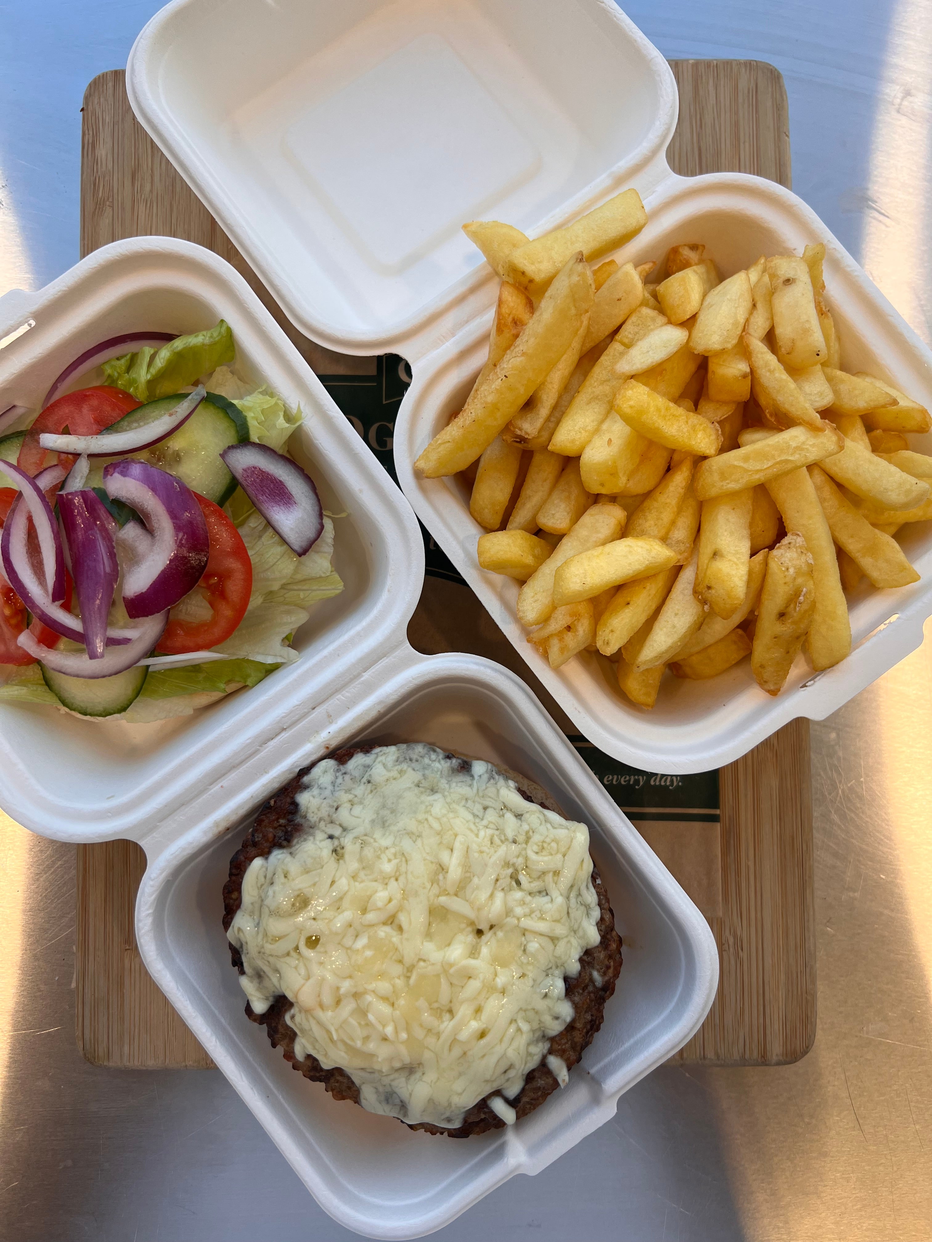 Veggie Burger with Chips