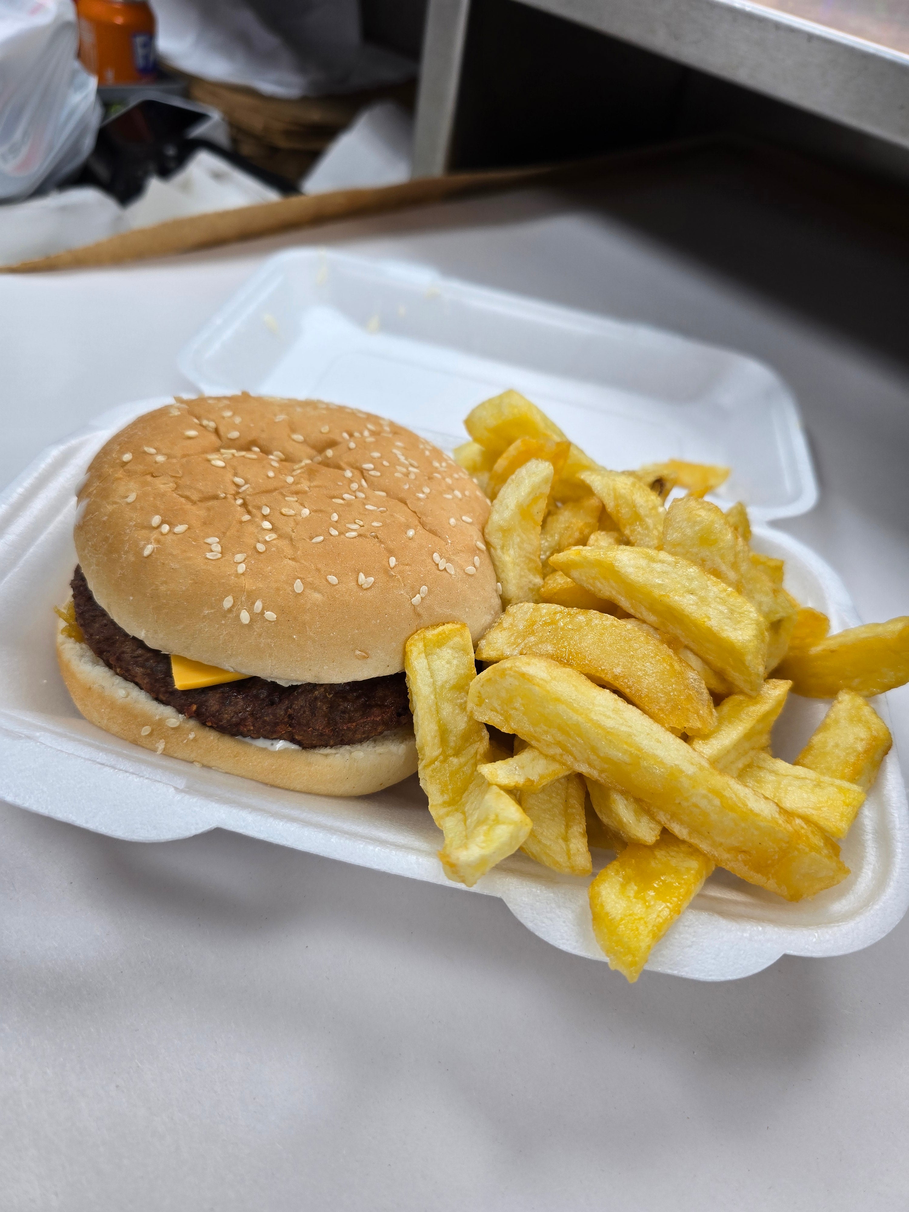 Cheeseburger 1/4lb