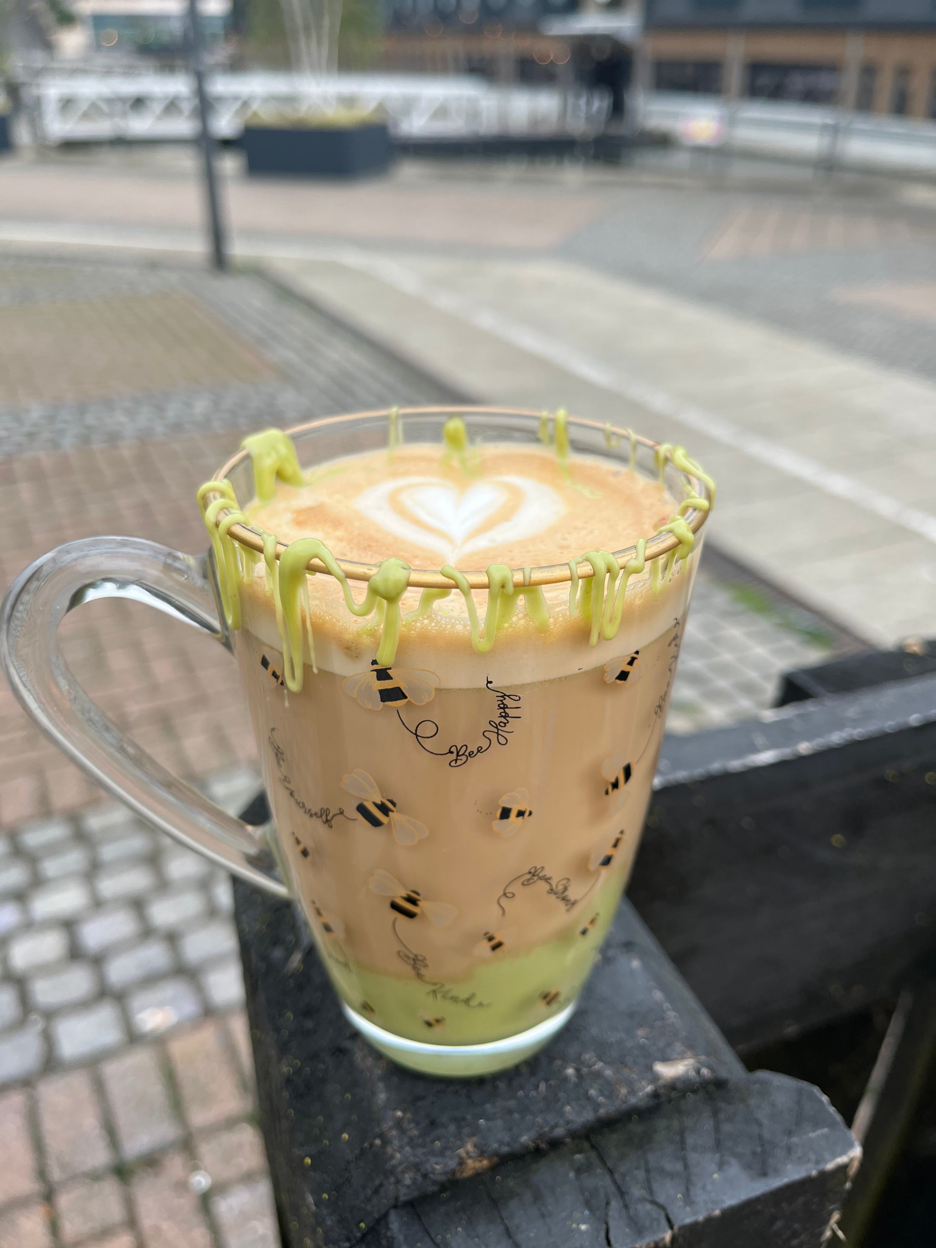 Pistachio latte ��