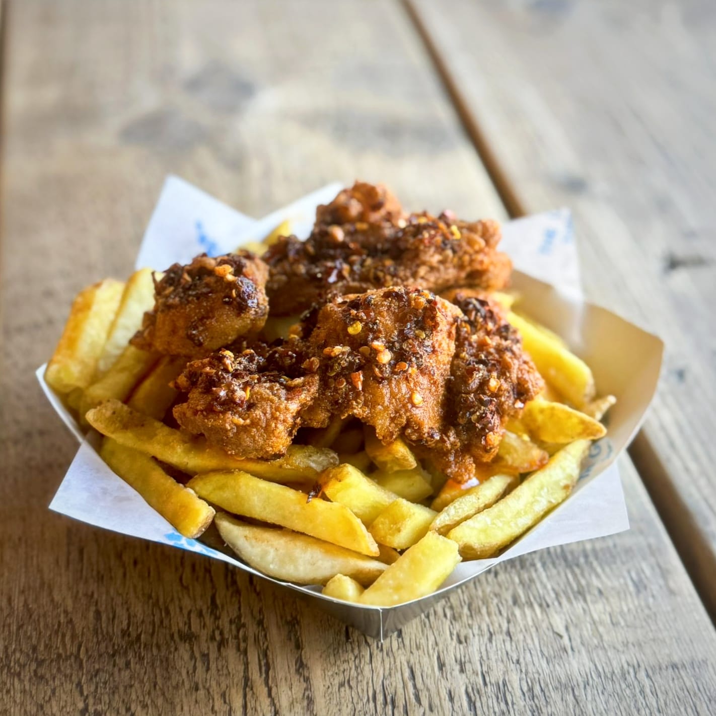Crispy Chilli & Garlic Fried Chicken 'n' Chips