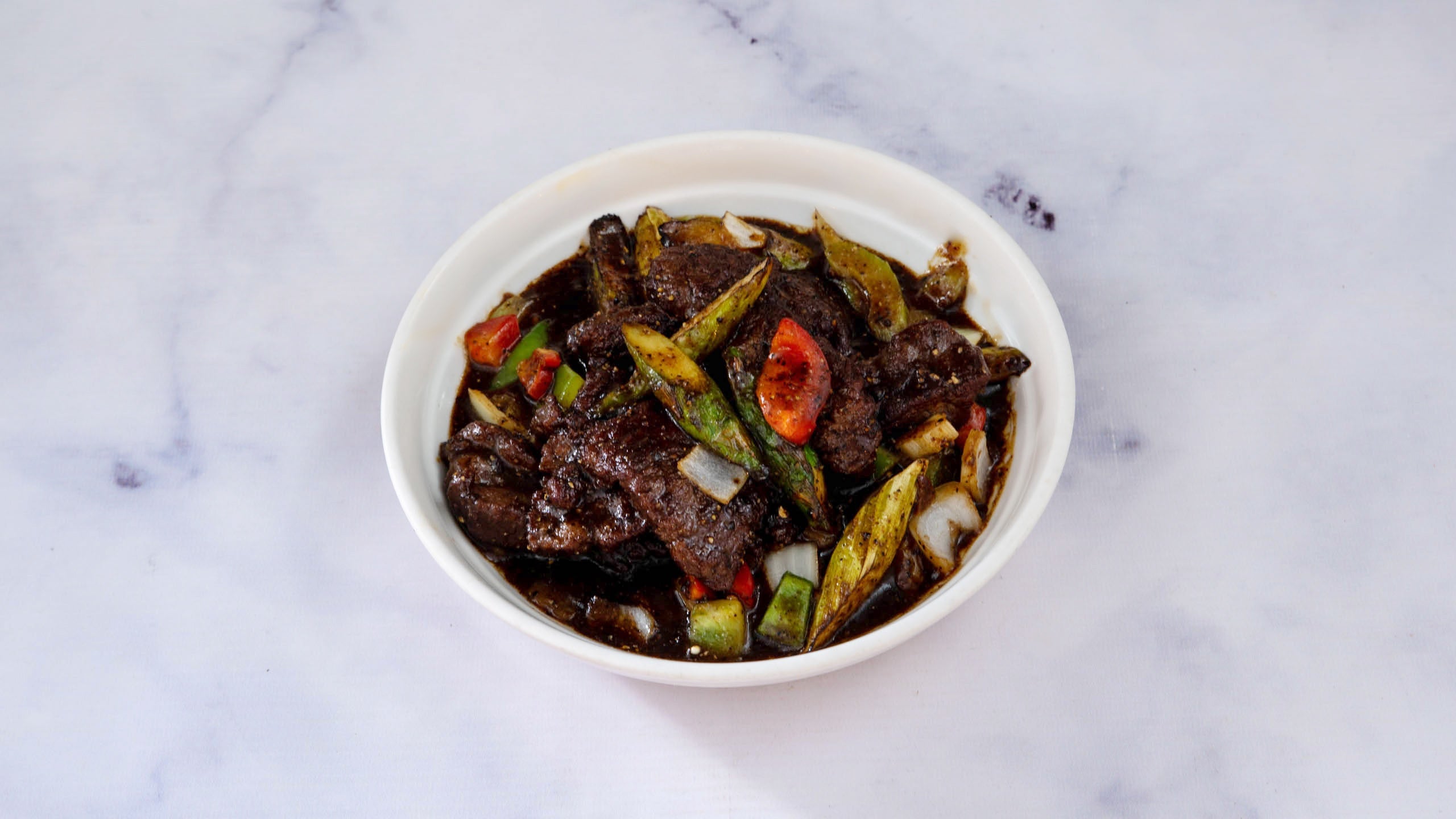 Beef Steak with Asparagus in Black Pepper 黑椒露荀牛柳絲