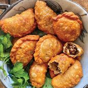 Appetizers Meat Sambusk 7 Pieces