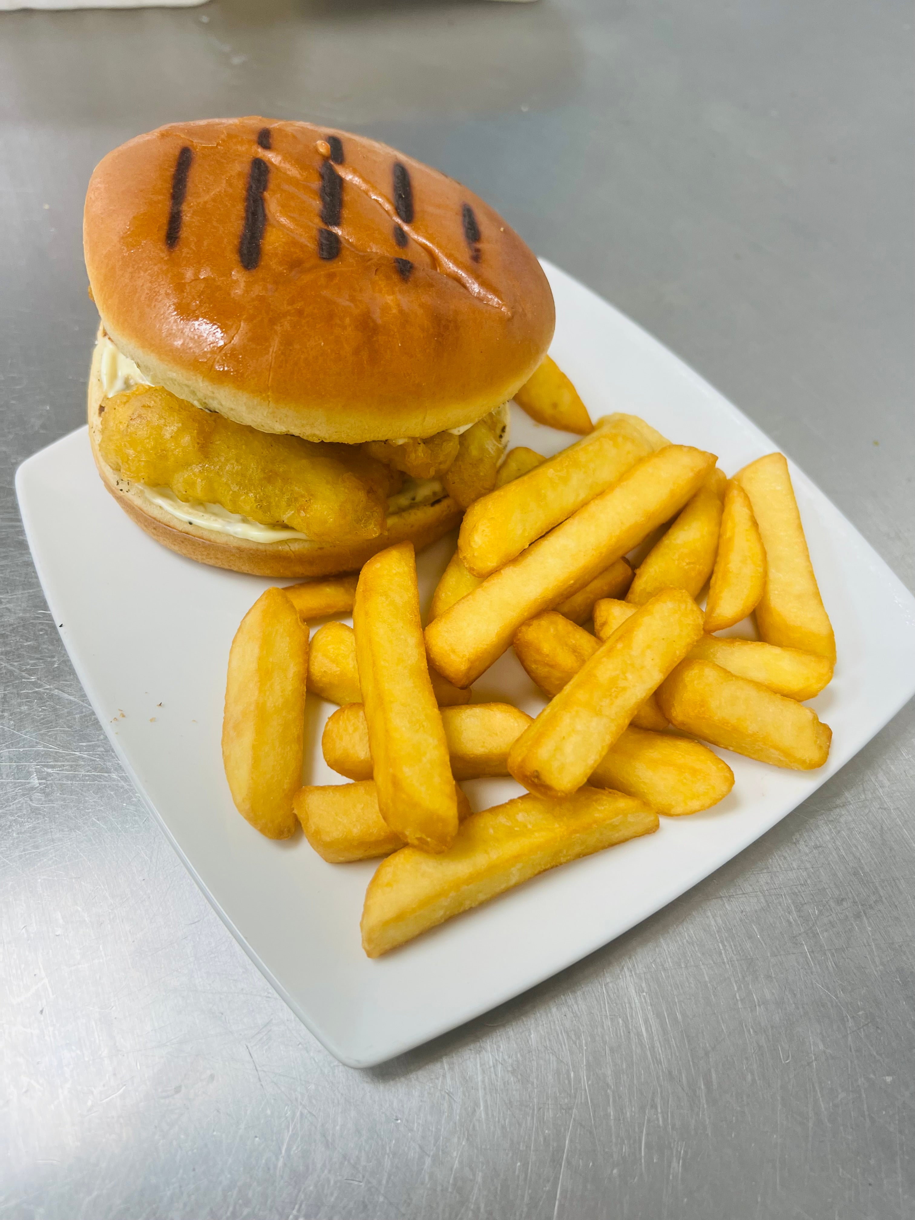 Fish burger tartare Suce & Chips